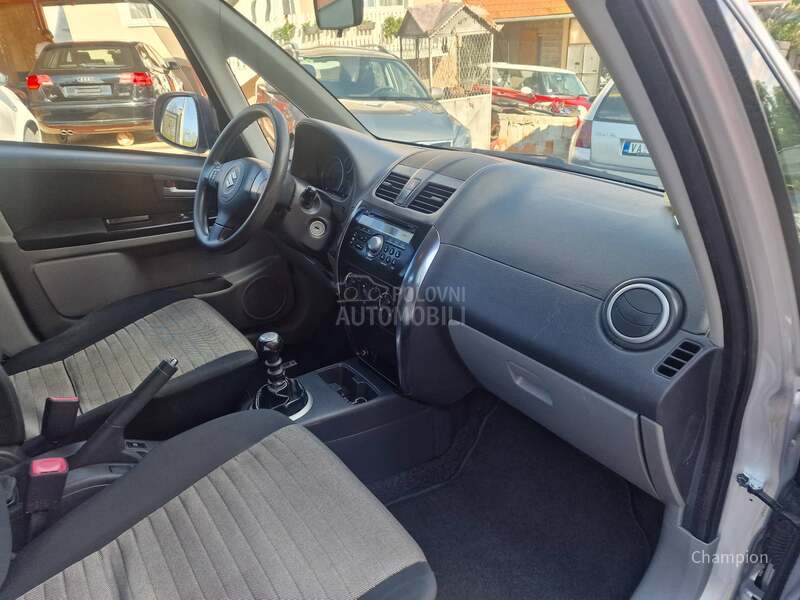 Suzuki SX4 