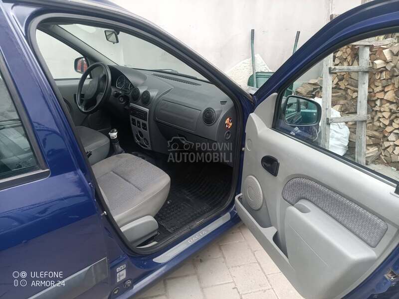 Dacia Logan 