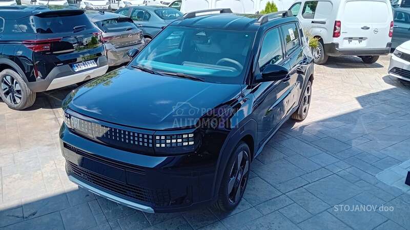 Fiat Grande Panda LA PRIMA HYBRID
