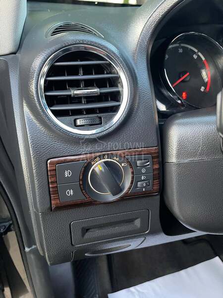 Opel Antara 2.0CDI COSMO