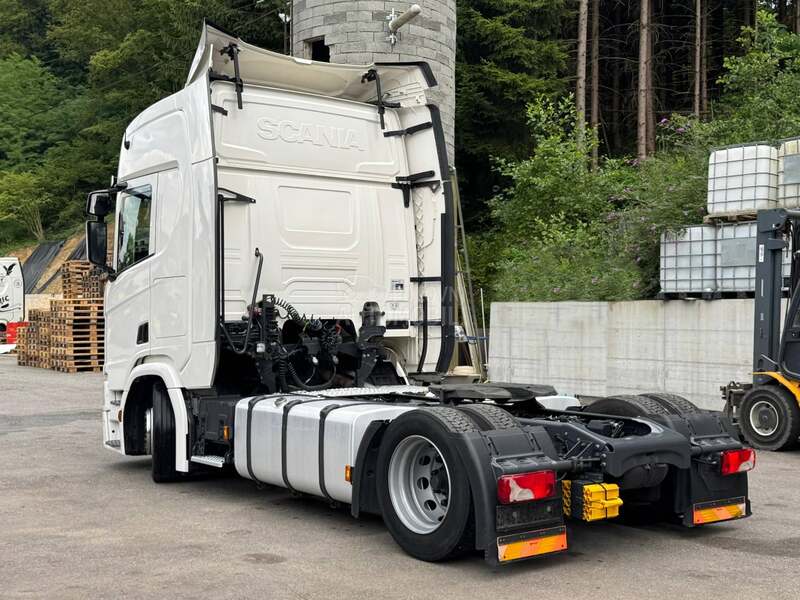 Scania R450