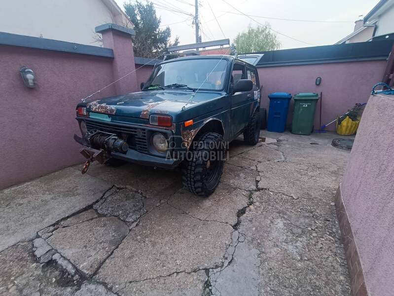 Lada Niva 