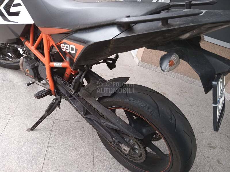 KTM DUKE 690R