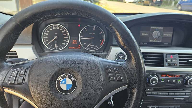 BMW 318 E91