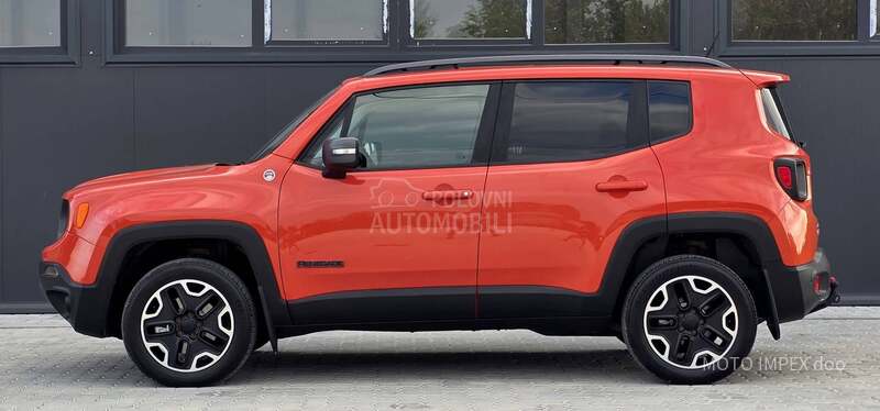 Jeep Renegade Trailhawk 4x4 CH