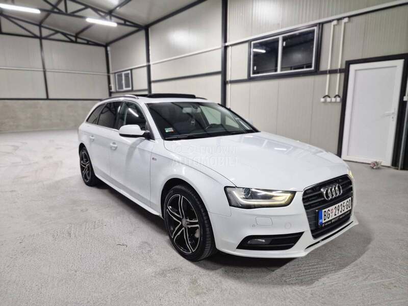 Audi A4 S LINE-PANO