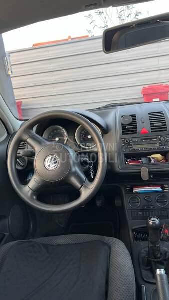 Volkswagen Polo 1.0 /   4 klipa