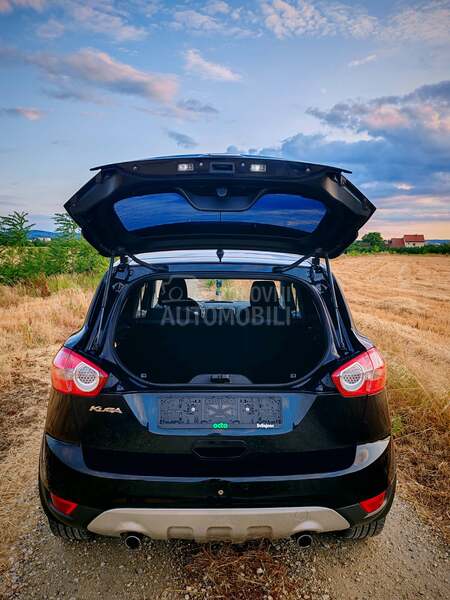 Ford Kuga TITANIUM CH