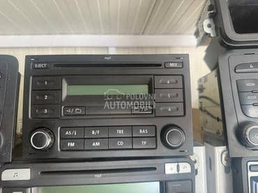Radio CD za Volkswagen Polo, Passat B5, Passat B5.5 ...