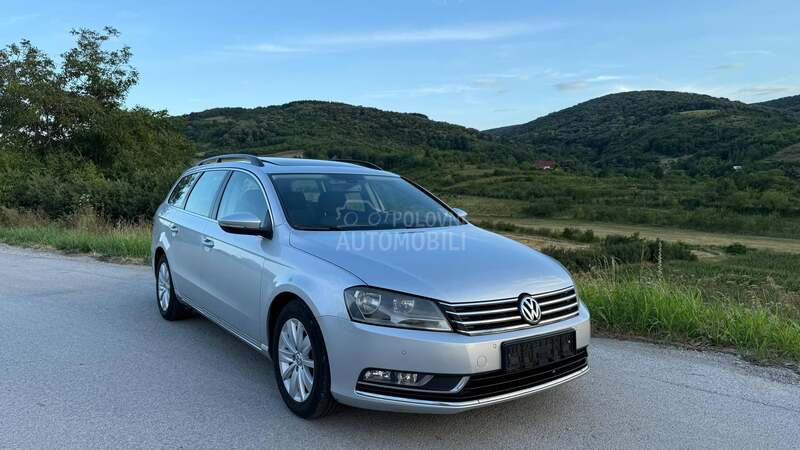 Volkswagen Passat B7 /2.0 TDI/PANO///