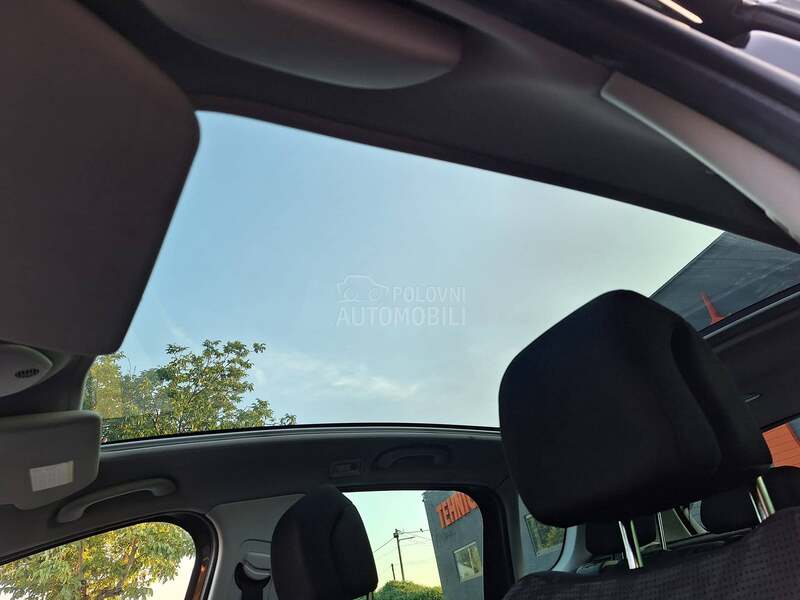 Peugeot 3008 1.6 HDI