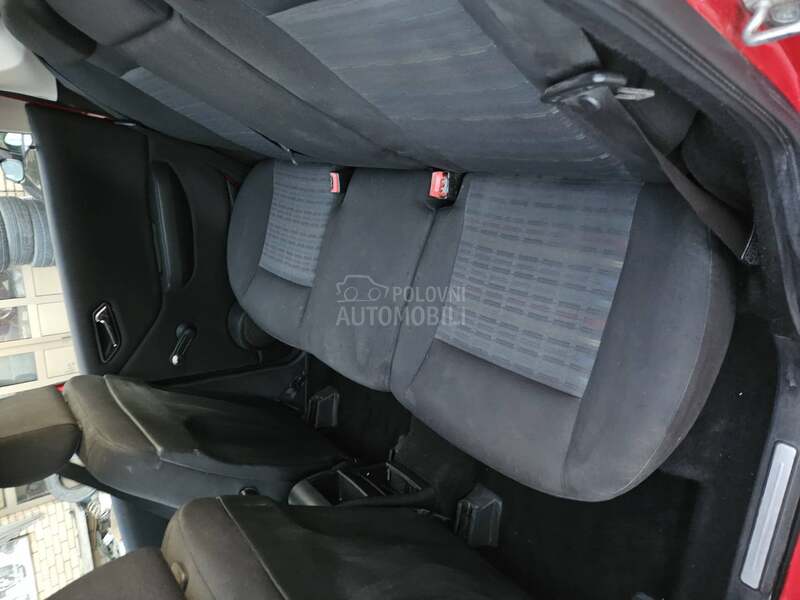 Mercedes Benz A 180 a 180 cdi