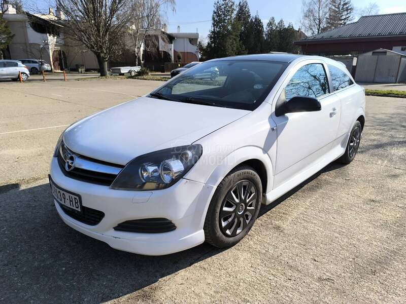 Opel Astra H 1.6 GTC