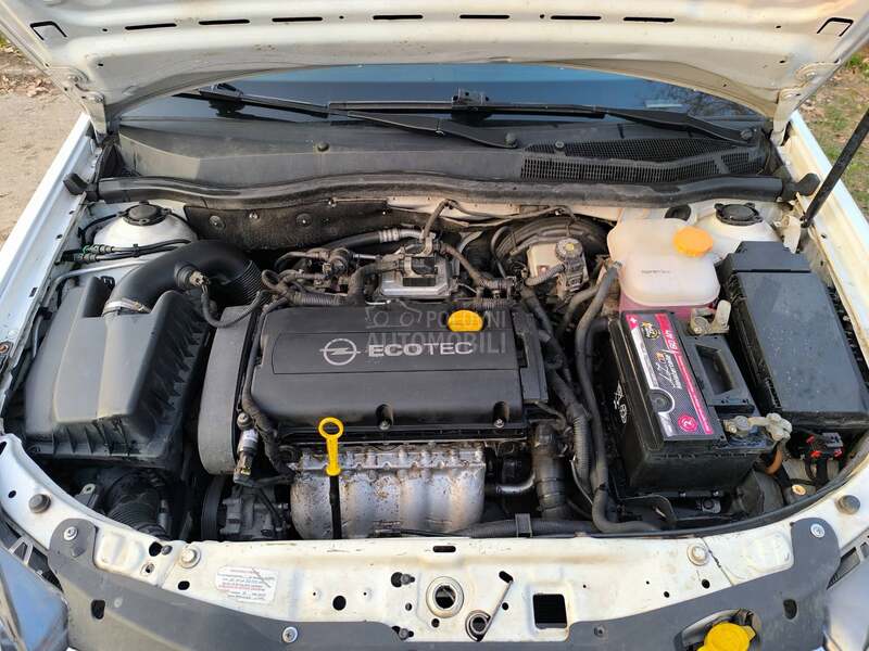 Opel Astra H 1.6 GTC