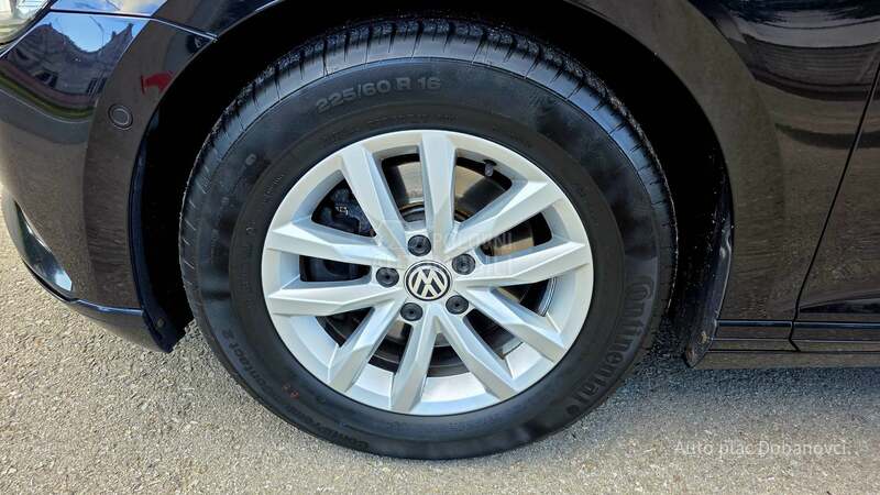 Volkswagen Passat B8 1.6 TDI DSG LED