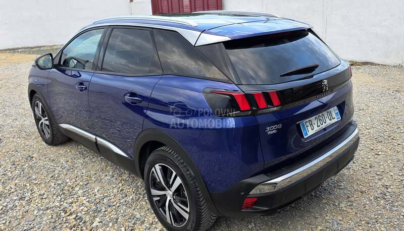 Peugeot 3008 1.5hdi allure t.o.p