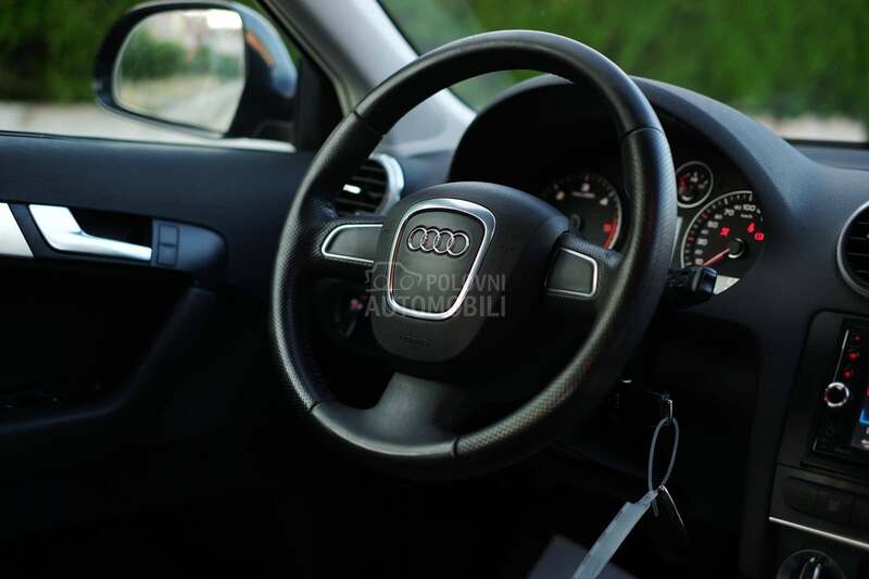 Audi A3 2.0TDi LED 141000