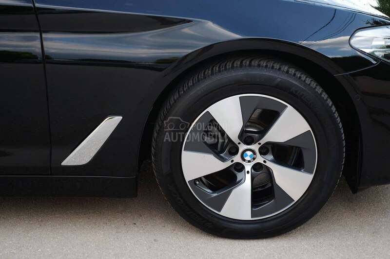 BMW 520 2.0d Mild Hybrid 190