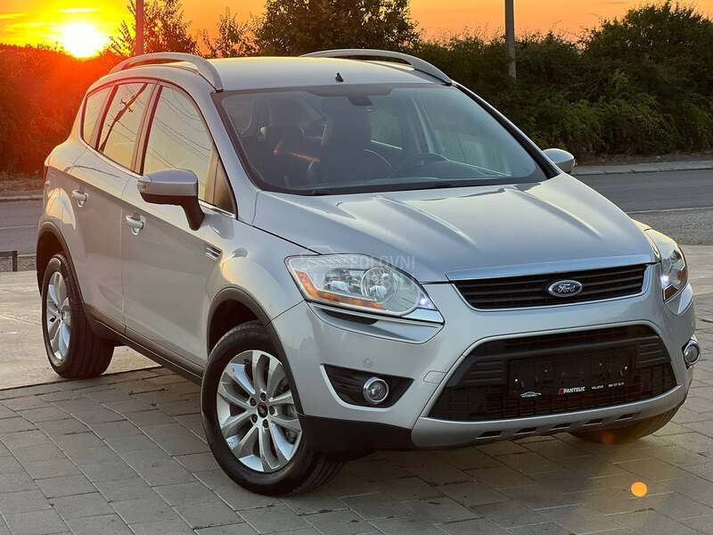 Ford Kuga 2.0 4x4 TITANIUM