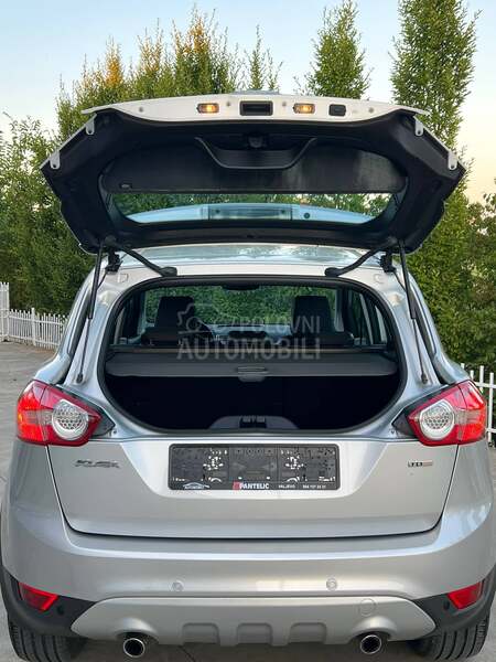 Ford Kuga 2.0 4x4 TITANIUM