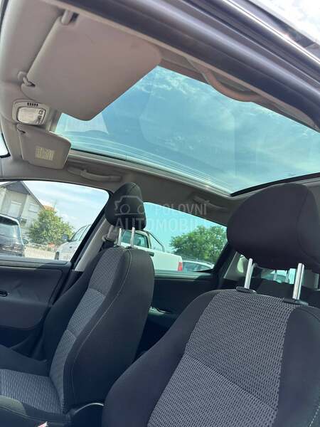 Peugeot 207 1.6  1.6i 16 v