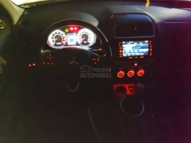 Mitsubishi ASX 1.6 b