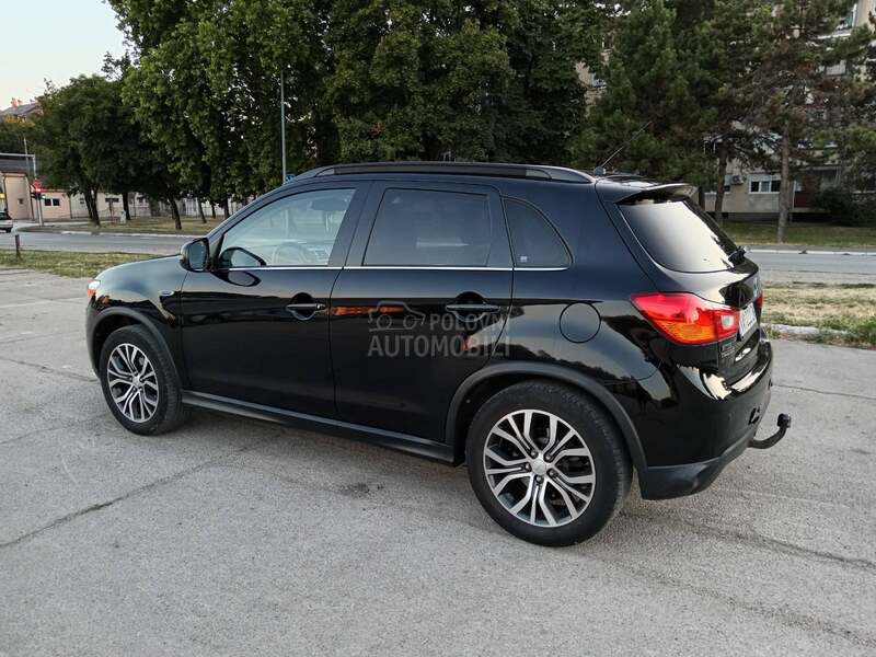 Mitsubishi ASX 1.6 b
