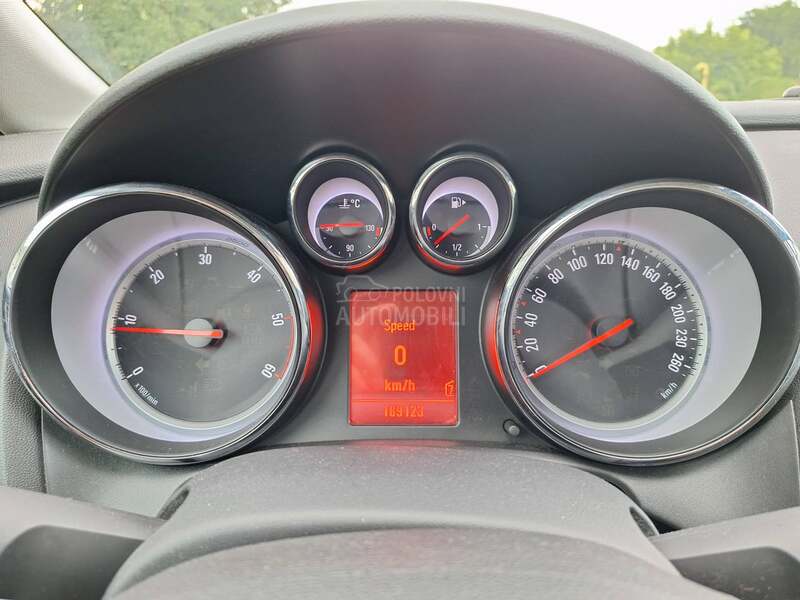 Opel Astra J 1.7 DTI,COSMO,N0V