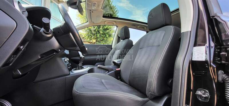Nissan Qashqai TEKNA/BOSE/PANO