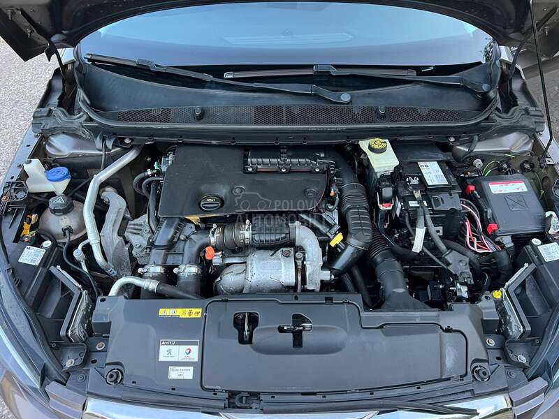Peugeot 308 1.6e-HDI ALLURE