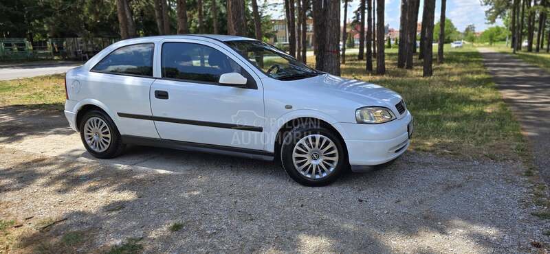Opel Astra G 