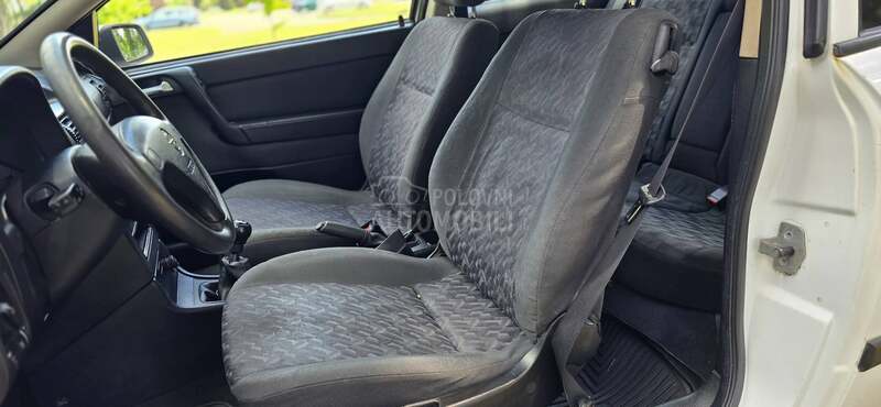 Opel Astra G 
