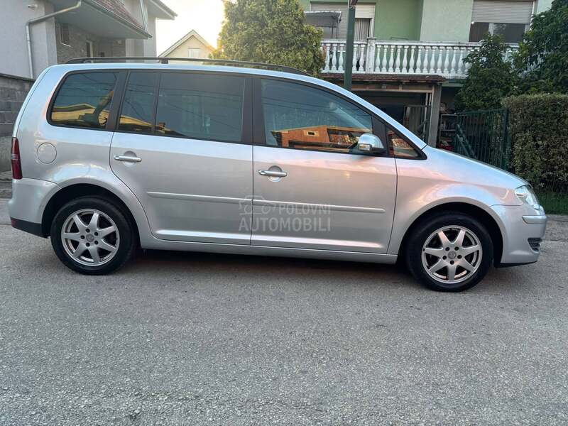 Volkswagen Touran 1.4 CH