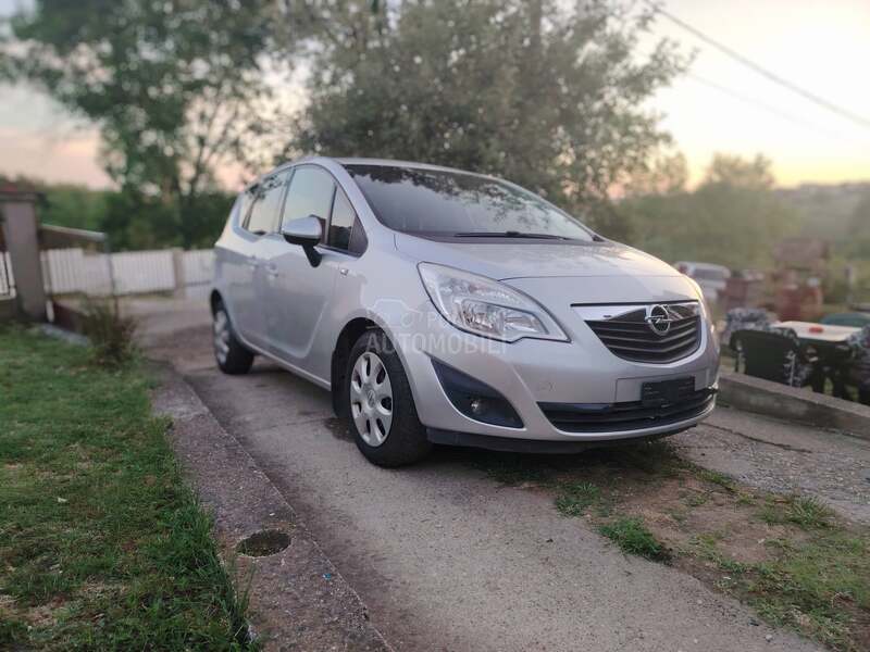 Opel Meriva 