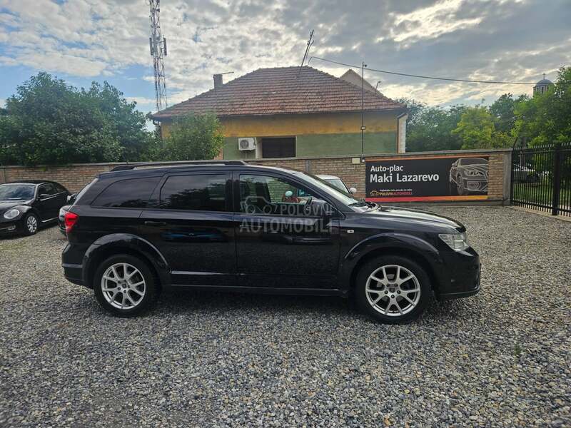 Fiat Freemont 