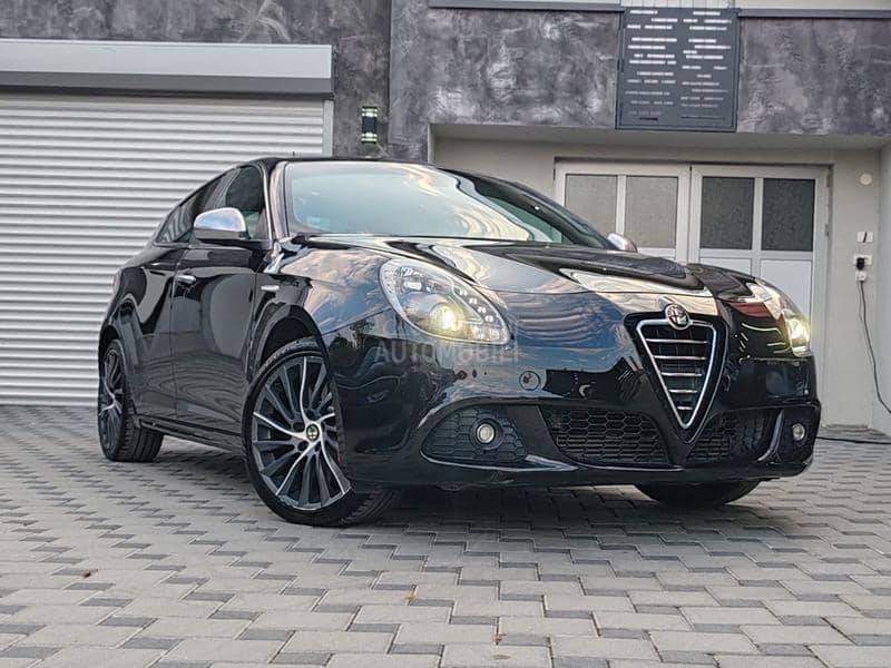 Alfa Romeo Giulietta 1750 Quadrifoglio