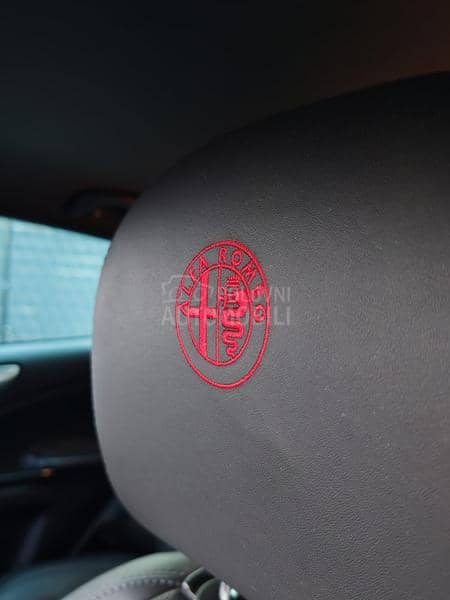 Alfa Romeo Giulietta 1750 Quadrifoglio