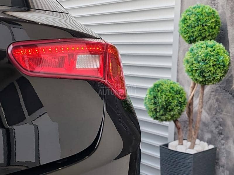 Alfa Romeo Giulietta 1750 Quadrifoglio