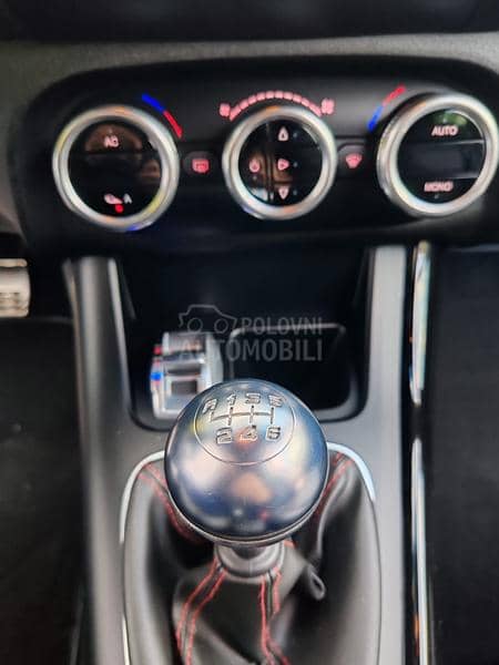 Alfa Romeo Giulietta 1750 Quadrifoglio