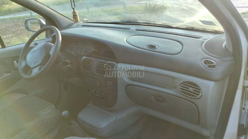 Renault Scenic 1.9