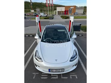 Tesla Model 3 Performance