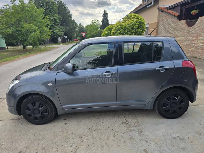 Suzuki Swift 1,3b 4x4
