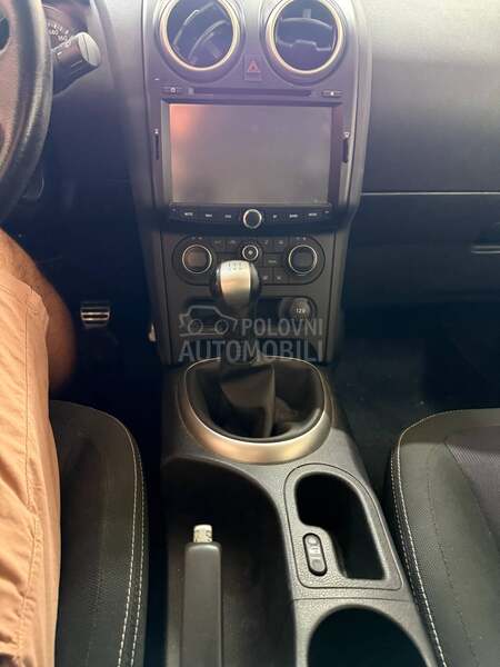 Nissan Qashqai 1.6 Family