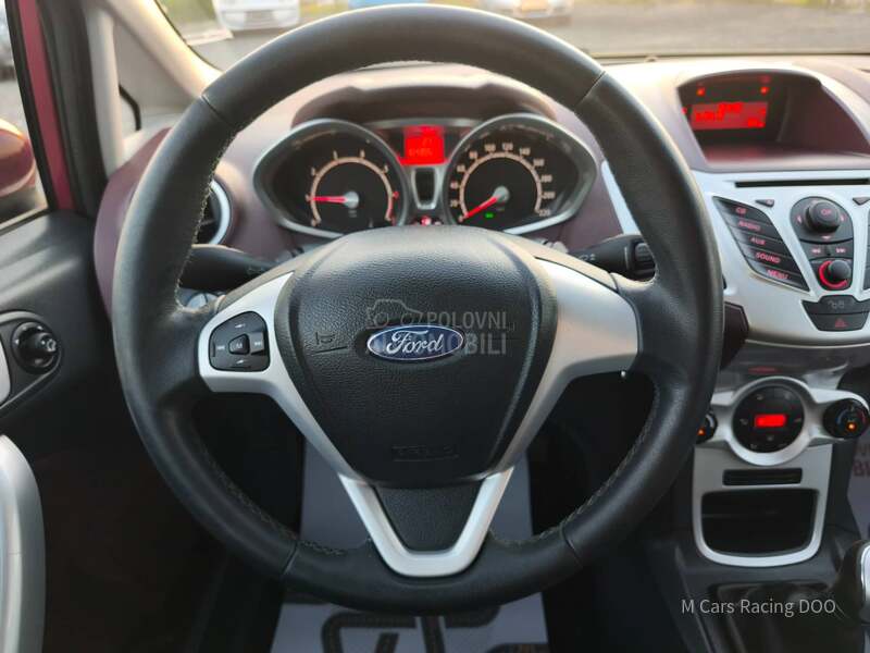 Ford Fiesta 1.4 16v TITANIUM