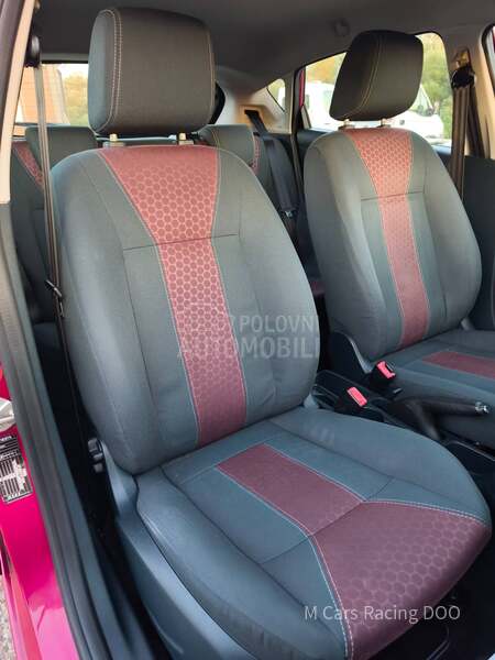 Ford Fiesta 1.4 16v TITANIUM