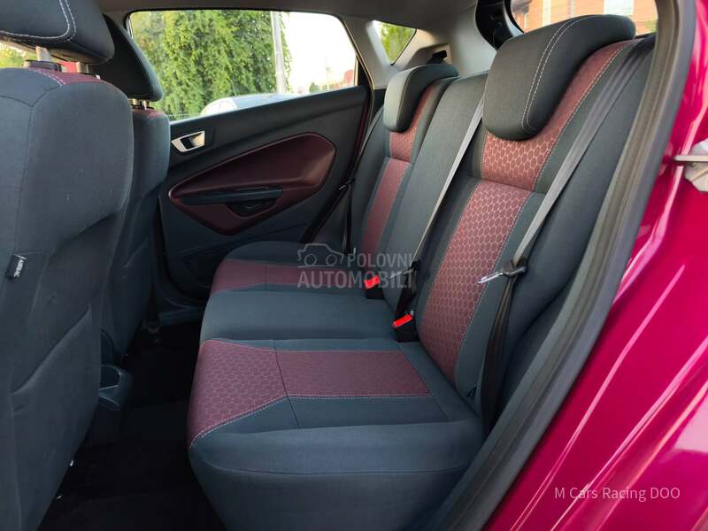 Ford Fiesta 1.4 16v TITANIUM