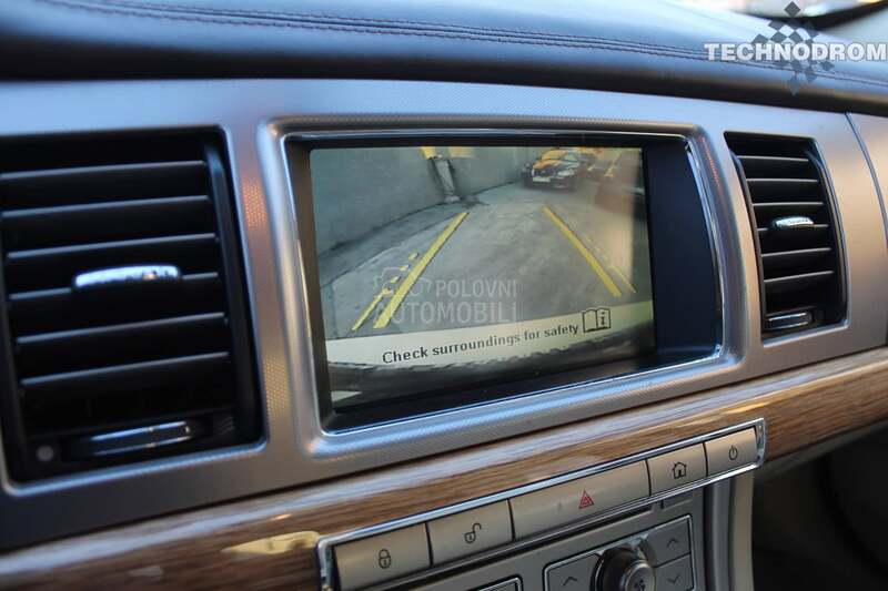 Jaguar XF D S 3.0 V6 275ps