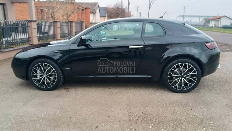 Alfa Romeo Brera 