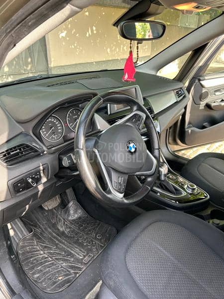 BMW 218 2.0