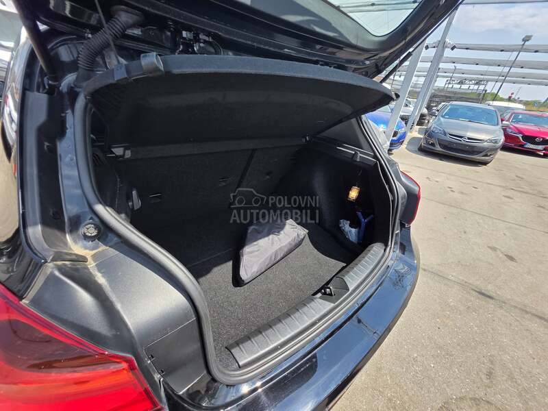BMW 116 LCI